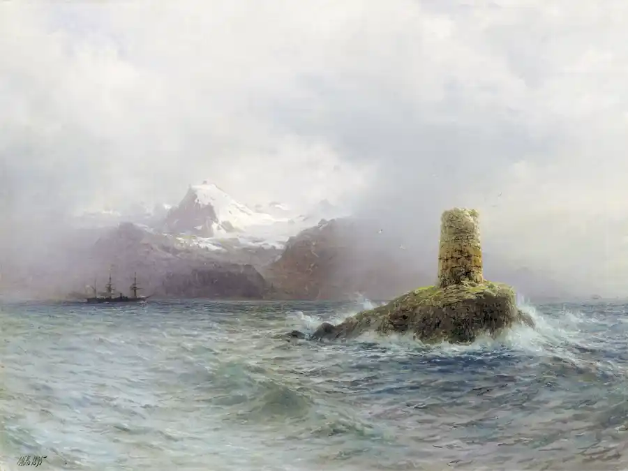 Faro su scoglio circondato da onde turbolente nelle Isole Lofoten.
